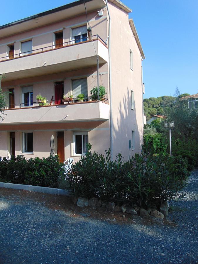 Appartamento Il Geranio Quercianella Exteriör bild